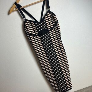 bebe Geometric Black & Cream Bodycon Mini Cocktail Dress